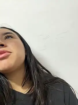 LilyRossi_ - Off tits