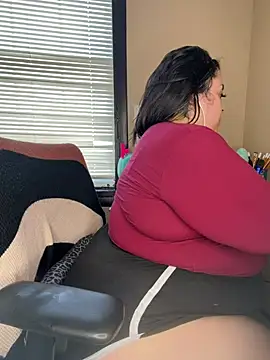 Tillymarie - Ride clear dildo on bench