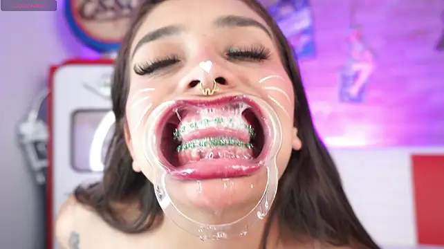 Miss_collins - deepthroat and full saliva in my face.