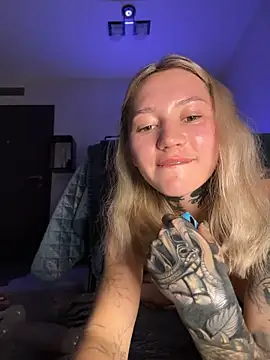 Future_star - Big squirt pussy fist
