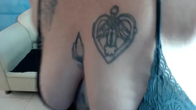 LauraRiley1 - tits and ass spsnk x 4