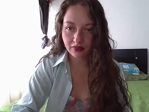 Julieta140924 - flash tits