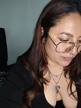 Samm_curvy - Pulg anal + 2 min lush