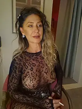 CelynaRoss - Squirt