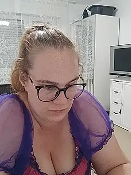 GermanNerdyAlice - 👋Slap Ass 5x