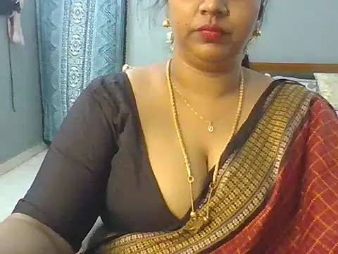 Tamil_hot_Meenu
