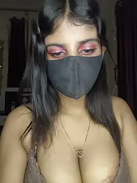 Zaayaa_2 - Full open