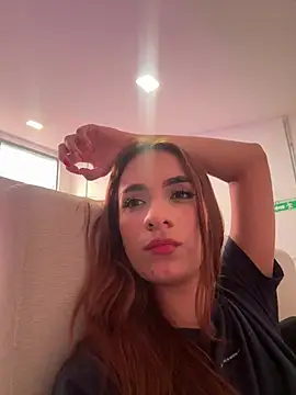 Amaia_foxx - fingering and wet