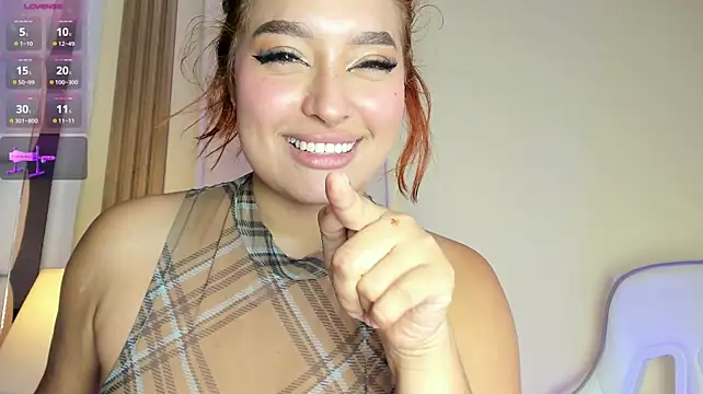 Emily_Harpeer - Spit milk in my boobs 💦🍒🔥