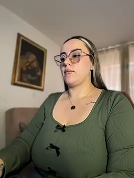 CurvyLust_x - Down pants and clap ass