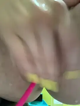 Milaa_sun - fingering ass next to sink WC 🚽