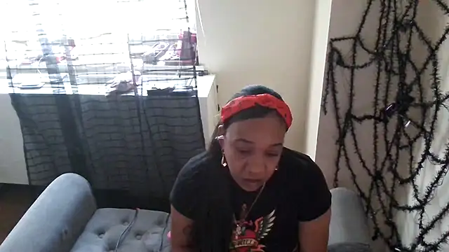 Mzpretty444 - SMOKE F & VIBE "FUK MACHINE"