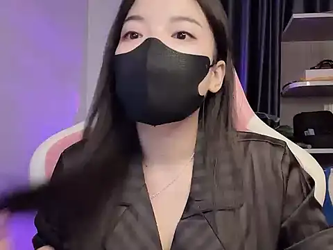Julie_Ulie - Dâm Dâm cô nương heheh