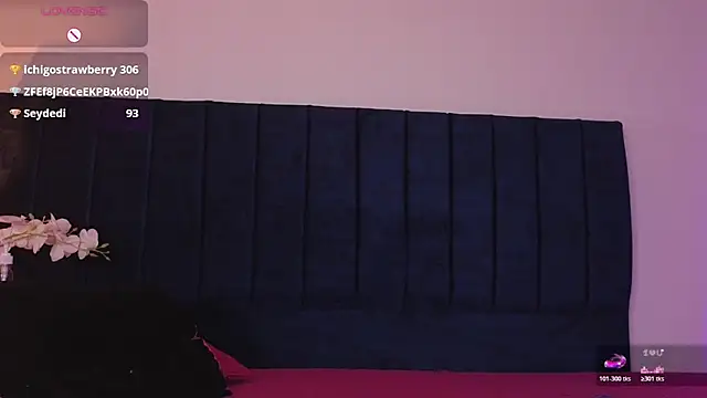 Katiaa_n - Remove my panties slowly