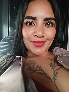 MAYE__13 - I take off my bracelets in public