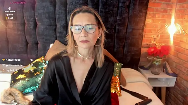 Issa_Milf__ - CONTROL TOY X5 MAKE ME WET 💦💦