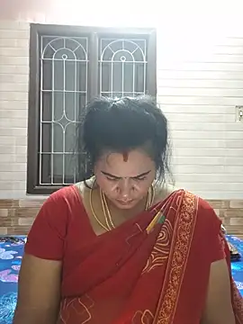 Tamilaruvi