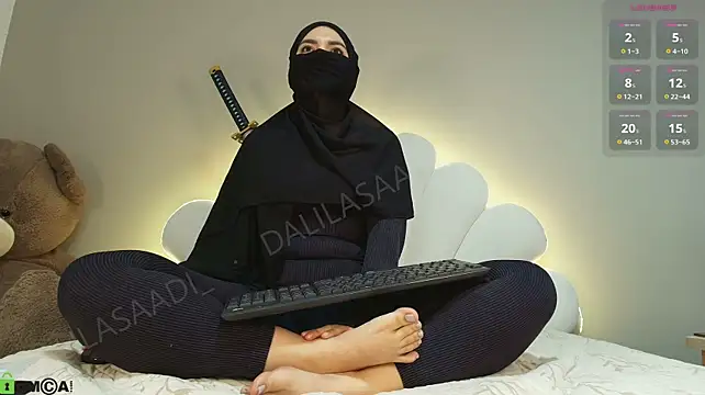 Dalilasaadi_ - Last tip control toy 5 min - naked body