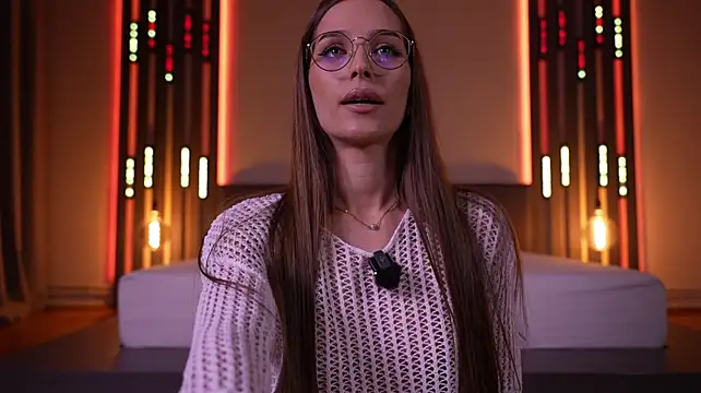 Oliviabennett2022 - Striptease...