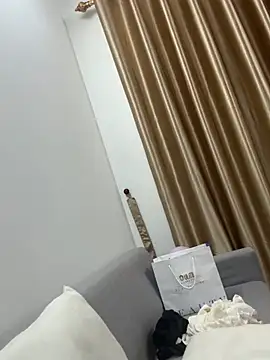 Pamila99 - Làm em sung sướng