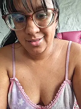 ZaidaWet - squirt in face