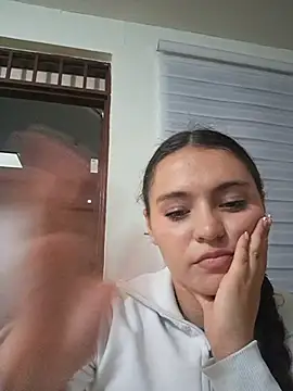 Gabby-Sweet - They fuck my pussy until white cream