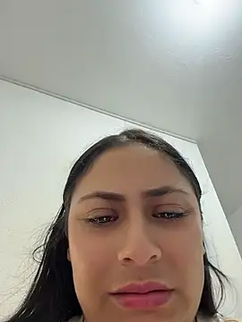 Angie_e - I secretly masturbate with a dildo.