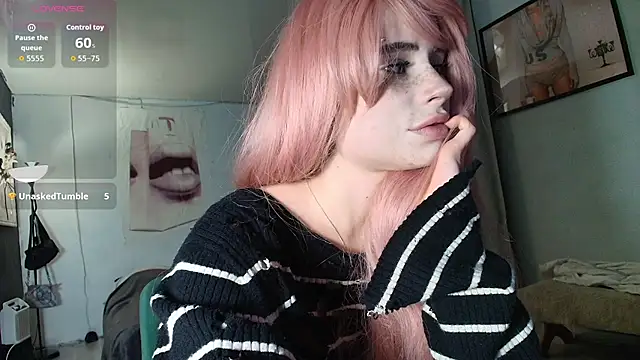 PieraMarch - ahegao and take off my sweatshirt and br