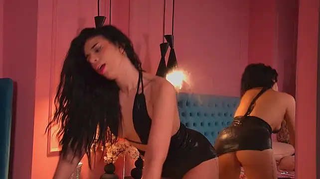 ReinaTriana - pinch my nipples