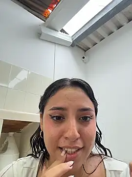 MeggyMae_ - spread pussy