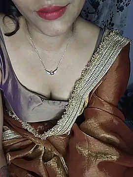 Richa_Babes - New saree