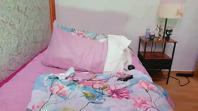 Littleebonymommy - DILDO PLAY 🍆