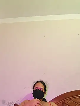 Night-Queen-2 - Suck niple