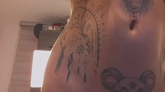 Selene_red_ - 💦💥Plug+10 spank ass