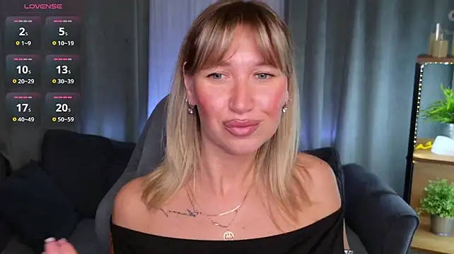 MilaBott - zoom my wet pussy
