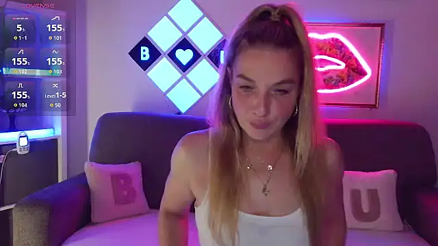 BellaXundXUwe - Brüste Einölen + 5 Videos LT