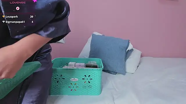 Mia_gold_ - Get up and open that ass 🔥