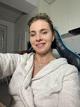 CurlyLara - 🔞Dildo in pussy+VIDEO FOR LAST TIP