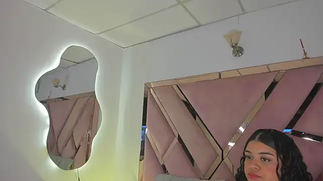 Coralhtx - CLAP ASS🍑