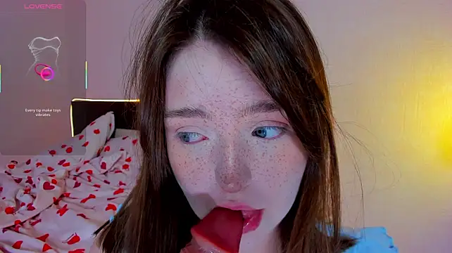 Lexxxxxxi - play tits