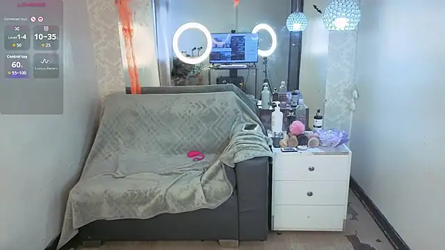 Lizha_milf - Spank my ass and spread 🌺