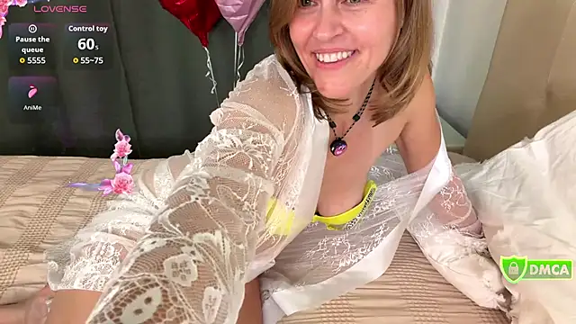 Lizacams - play with pussy