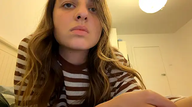 ActaedCottage - Squeeze my boobs under t-shirt