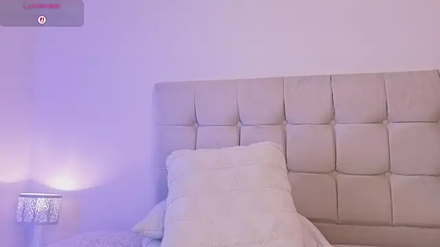 Mia_2406_ - RIDE DILDO