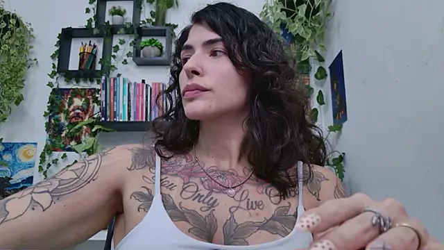 TaliMajesty - boobs / peitos