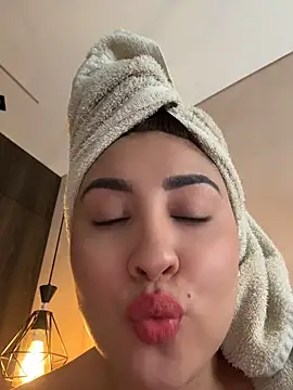 AnushaKumari - finger pussy