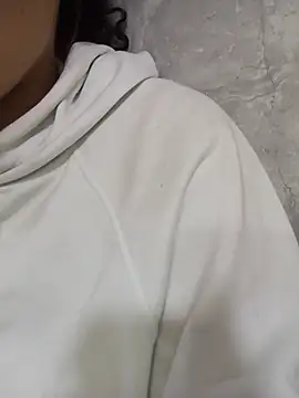 Tinny_GoddessHL - ZOOM IN MY ASS
