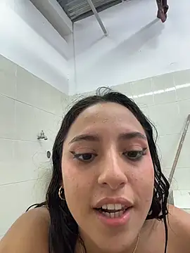 MeggyMae_ - show asshole in doggy