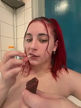 Sexymelli18 - Last tip wins 2vids