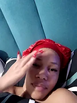 Sexylisa670 - Finger wet pussy and squirt